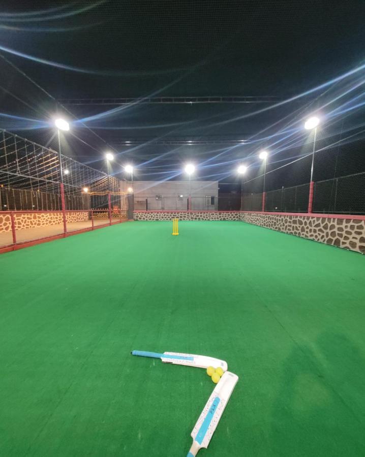 Villa Mount 5 Bhk Luxurious With Private Pool And Full Size Cricket Football Turf