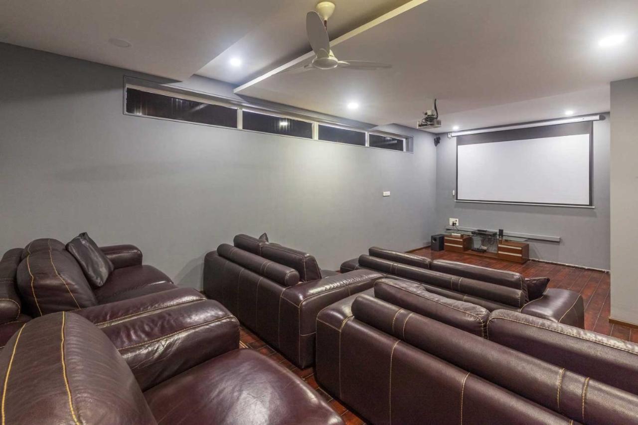 Stayvista's White Pebbles - A With Theater & Swimming Pool * Lonavala