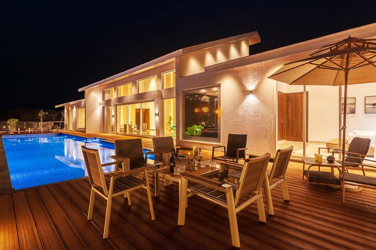 Stayvista's 107: Mountain-view Luxury With Infinity Pool