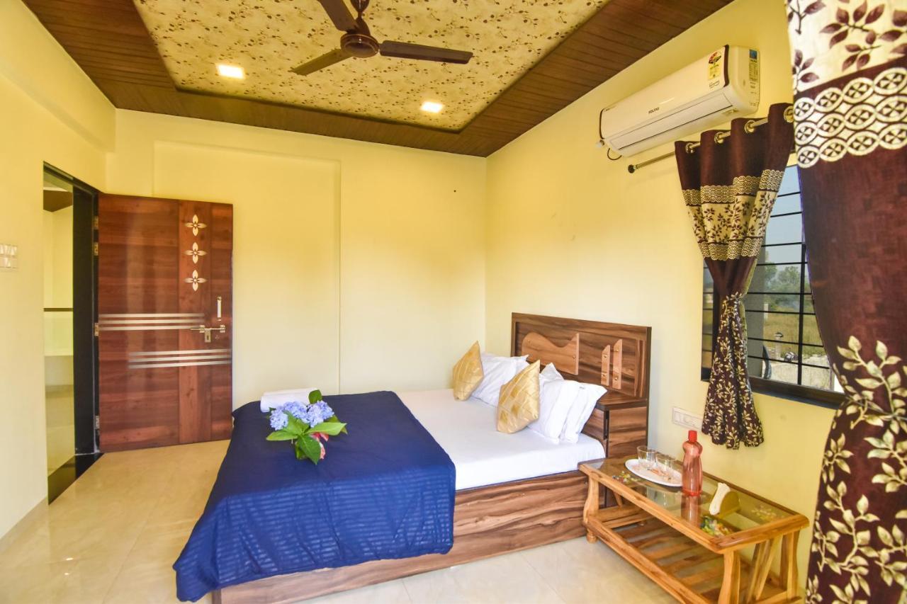 Lifeline - Mountain View 3bhk Big Pool With Baby Pool