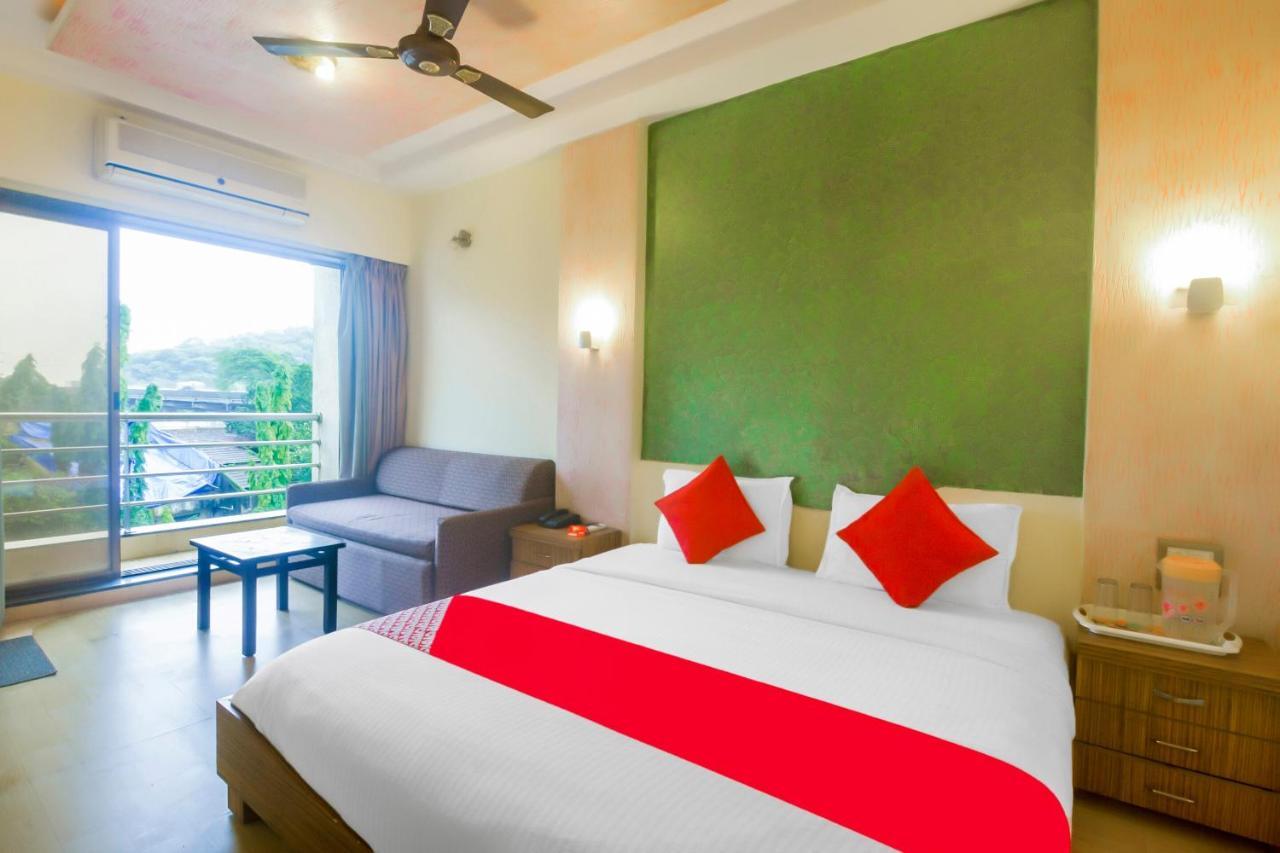 Oyo 13931 Neeta's Hotel 3*