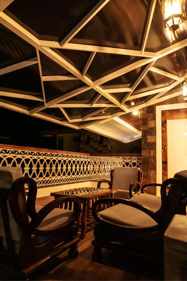 Windsor * Lonavala