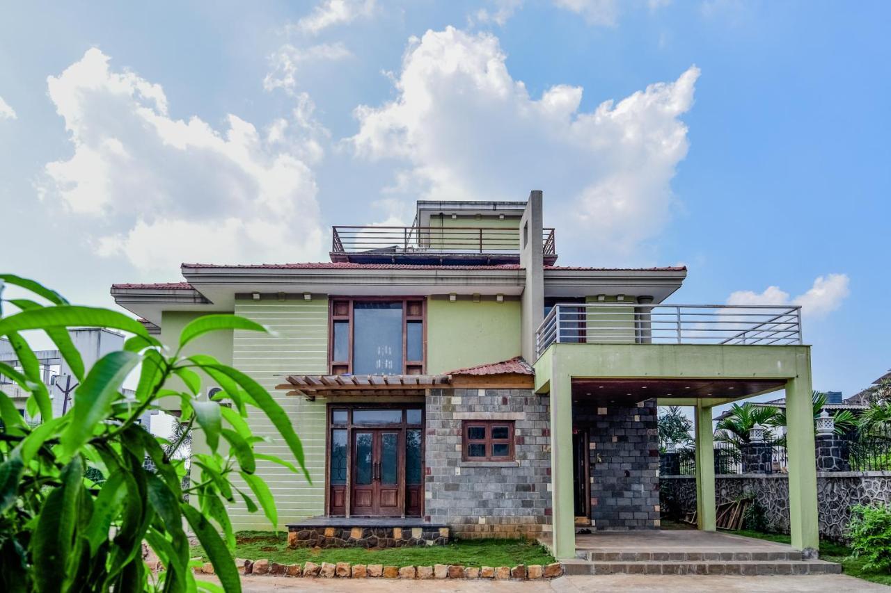 Lifeline Villas - Luxurious Taraangan 4bhk With Biggest Pool In