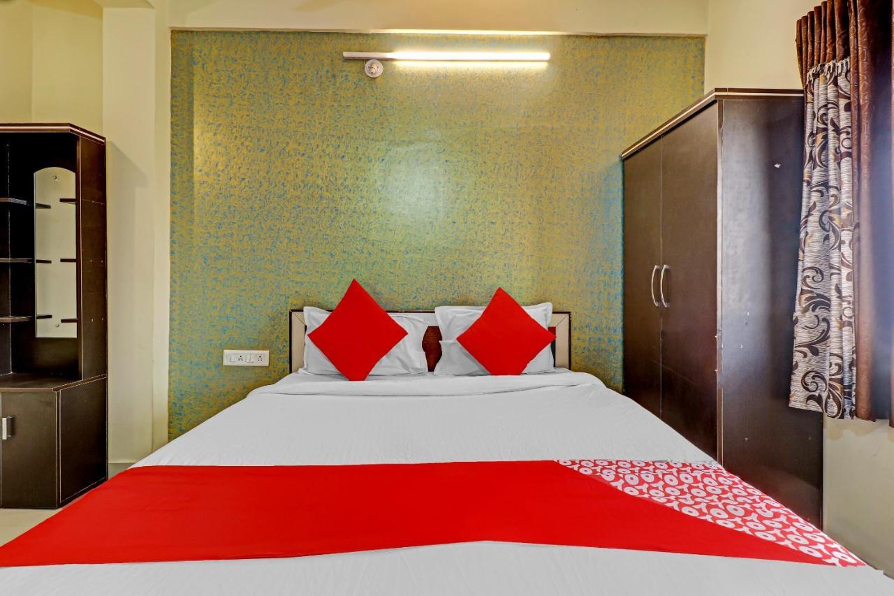 Hotel Oyo 78572 Seven Hills 3*