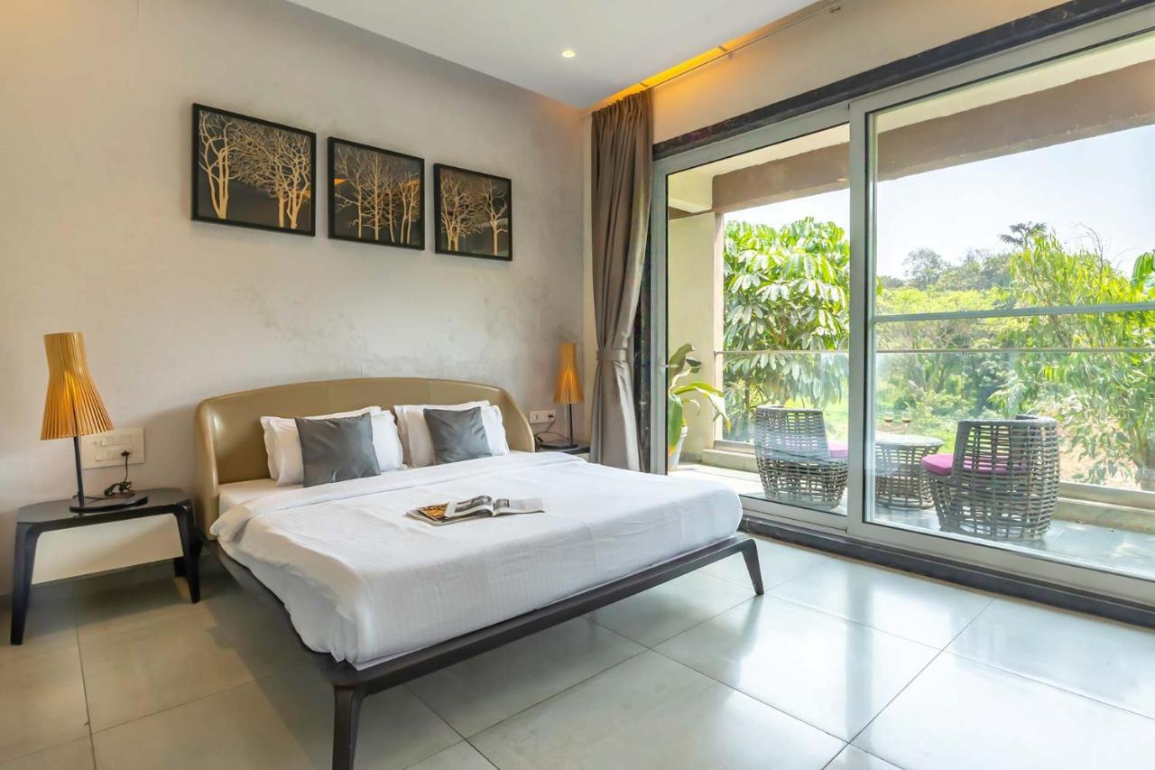 Stayvista's With Private Pool, Games & Terrace Lonavala
