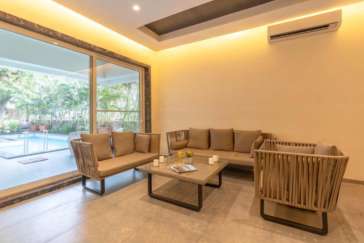Villa Stayvista's With Private Pool, Games & Terrace *