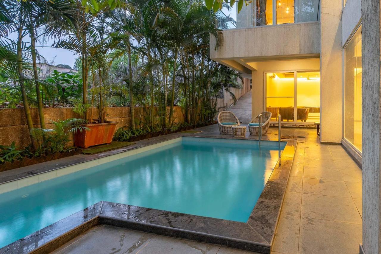 Stayvista's With Private Pool, Games & Terrace Lonavala