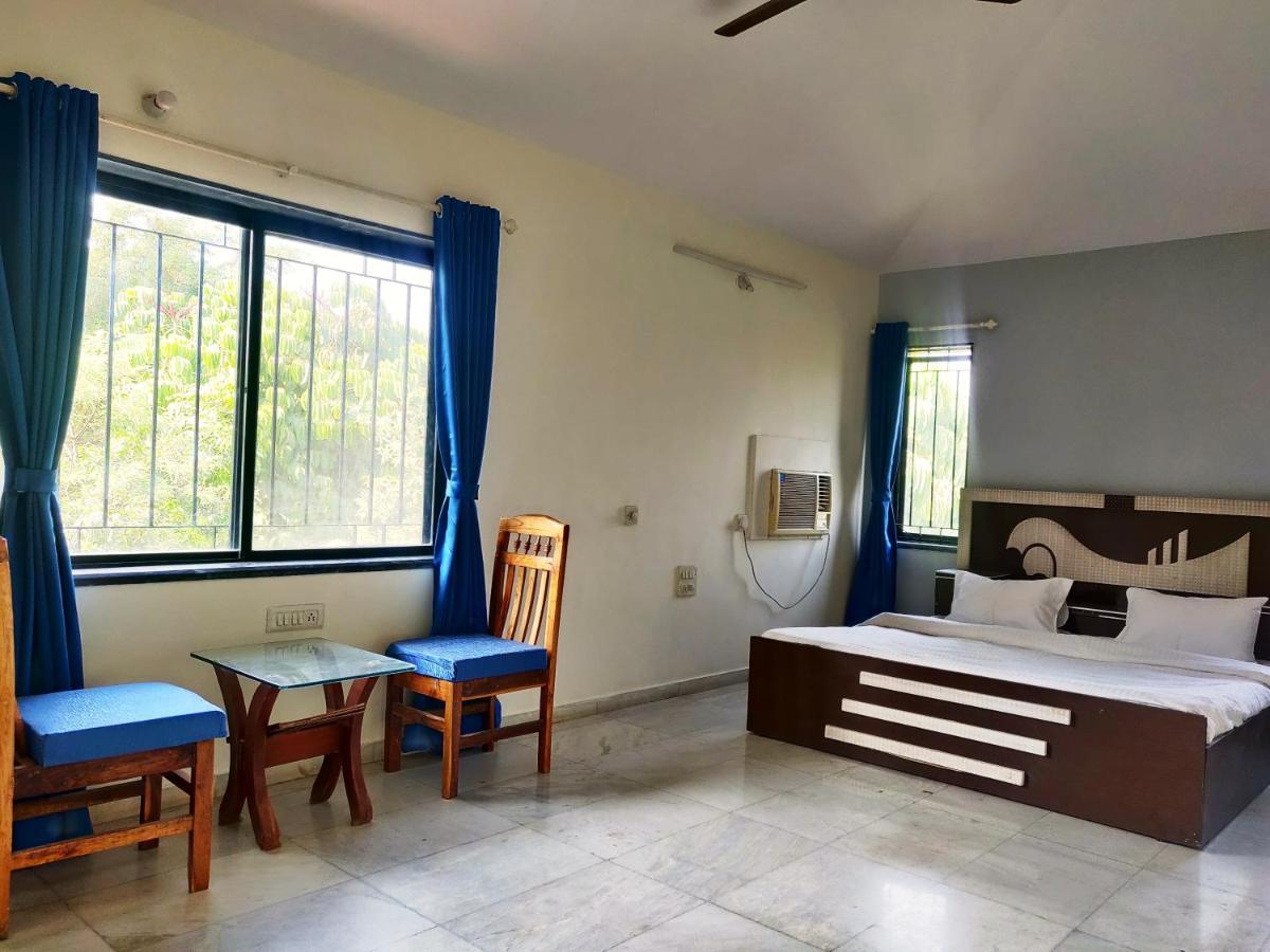 Trouvaille 3bhk With Pool Villa Lonavala