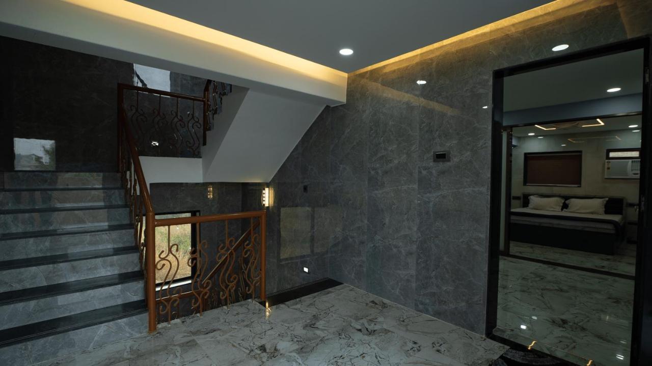 Royal Twin - 12bhk Luxury By Royal Villa's * Lonavala