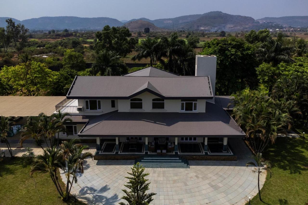 Stayvista's Lumiere With Rainshower Bliss Villa *