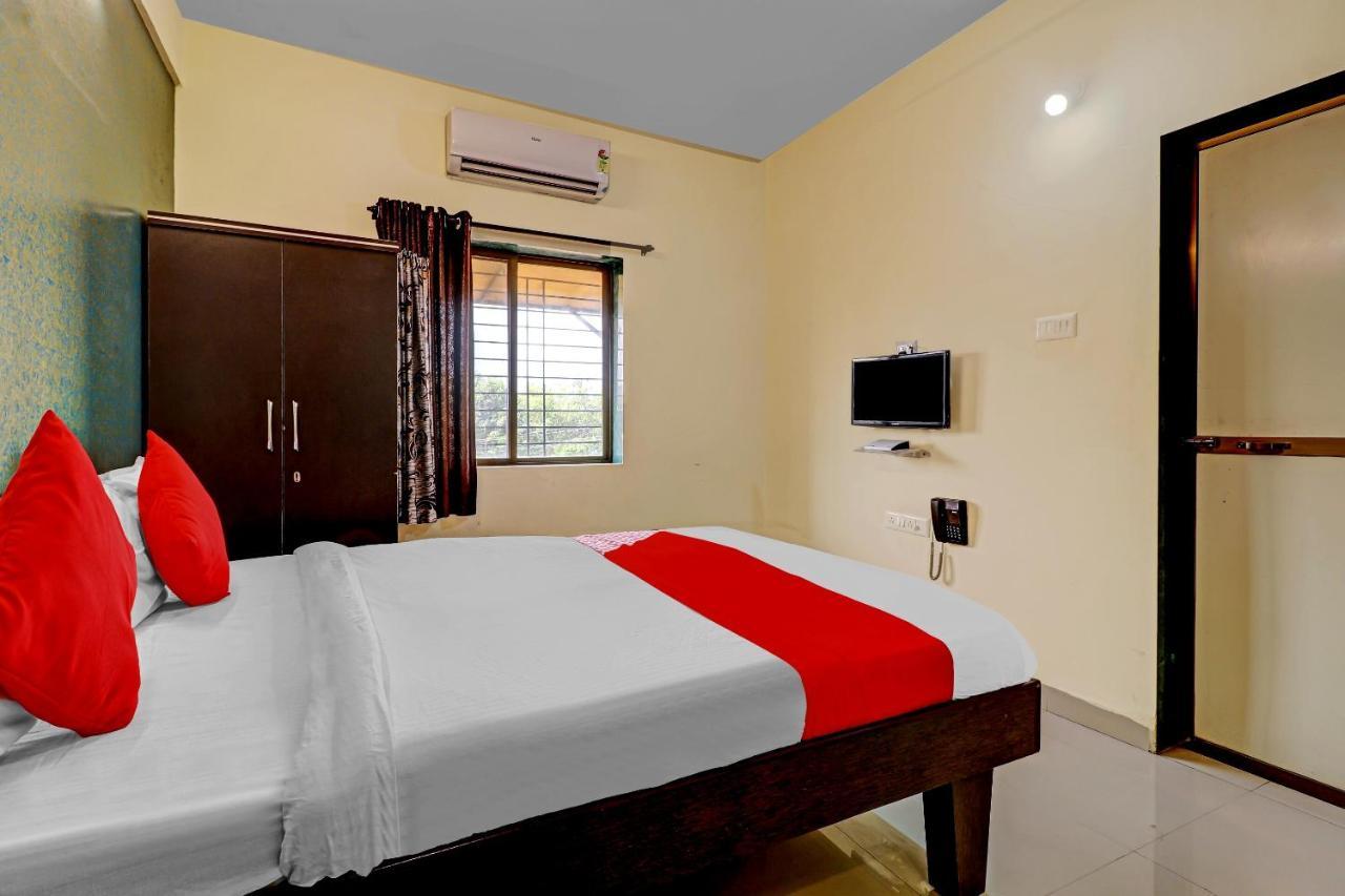 Oyo 78572 Seven Hills Hotel