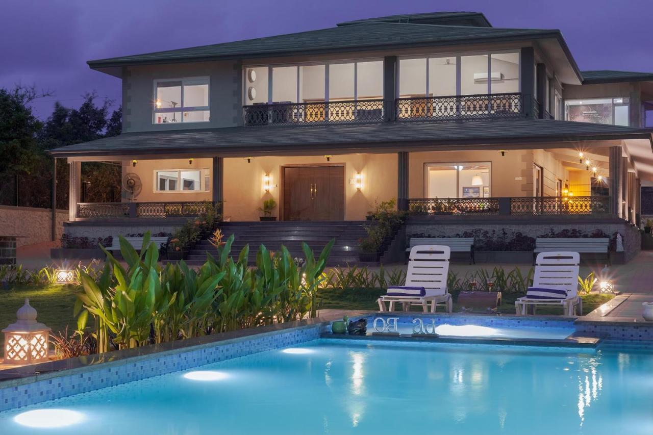 Villa Stayvista's The Cincin With Elegant Rooms, Snooker Table, Pool, Scenic View, And Jacuzzi Lonavala