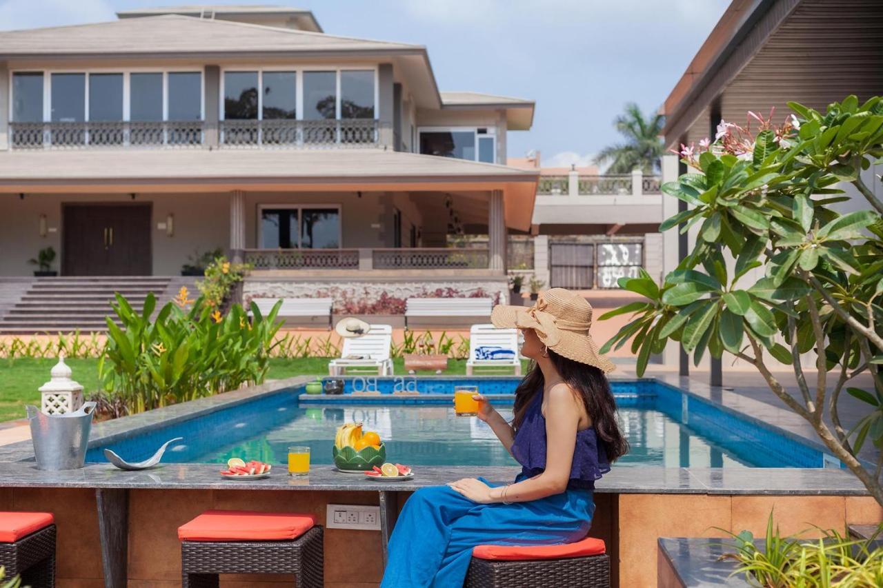 Stayvista's The Cincin With Elegant Rooms, Snooker Table, Pool, Scenic View, And Jacuzzi * Lonavala