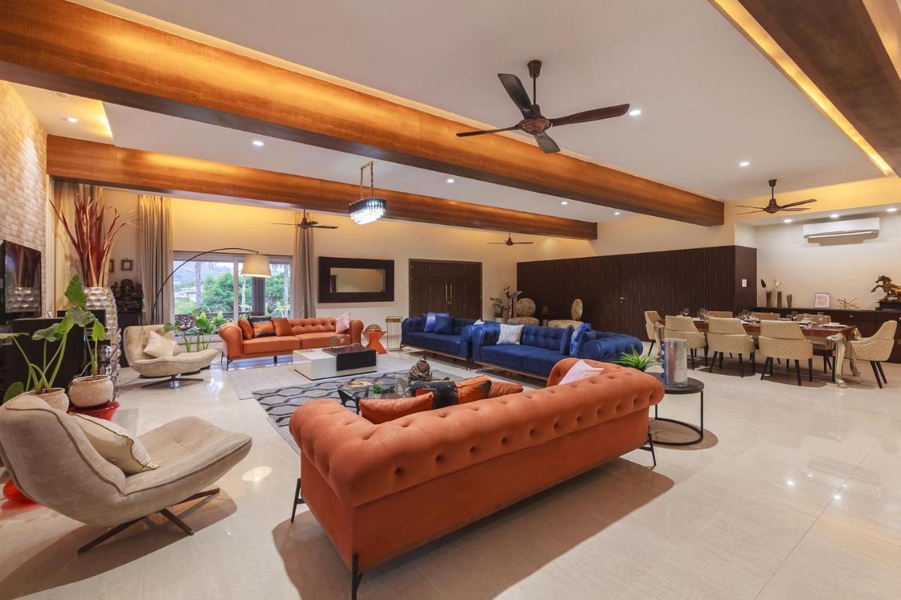 Stayvista's The Cincin With Elegant Rooms, Snooker Table, Pool, Scenic View, And Jacuzzi