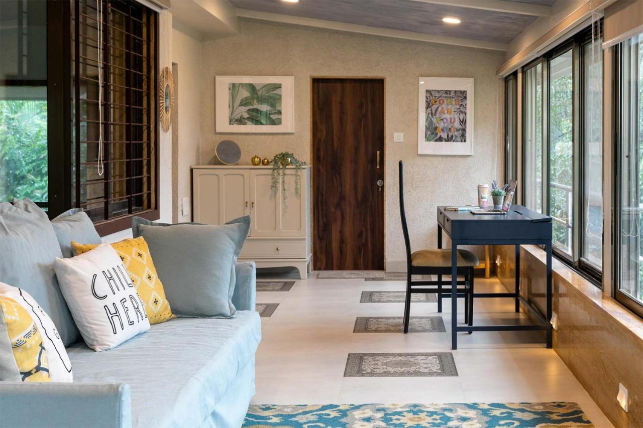 Villa Stayvista's Valencia With Gazebo And Indoor Games Lonavala