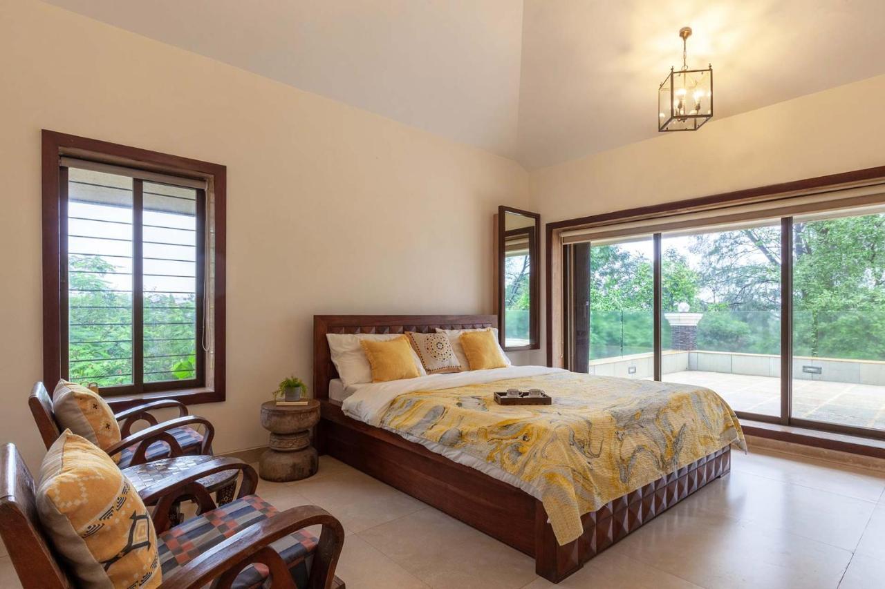 Stayvista's Valencia With Gazebo And Indoor Games Villa *