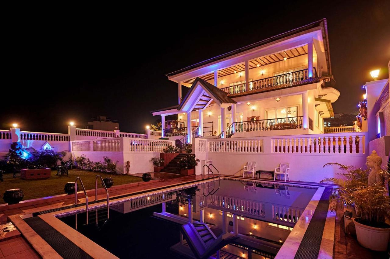 Villa Ananda Villa: Serene Mountain Retreat With Heritage Charm Lonavala