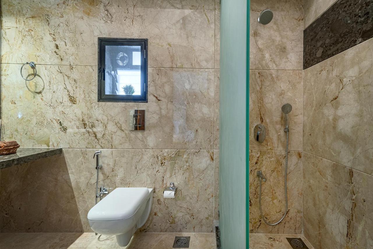 Saffronstays Windermere, - Luxury With Heated Pool, Projector And Indoor Games Villa Lonavala
