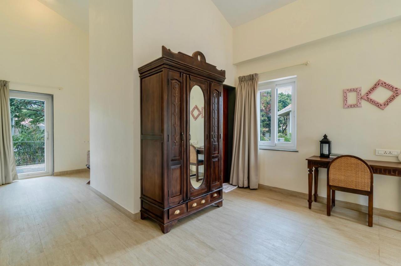Saffronstays Boulevard Stonehouse - Pool With Mountain Views *