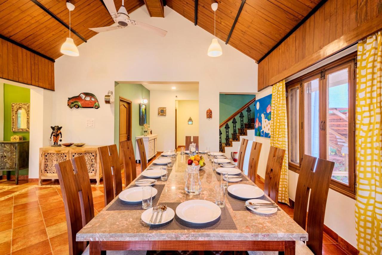 Villa Saffronstays Windermere, - Luxury With Heated Pool, Projector And Indoor Games
