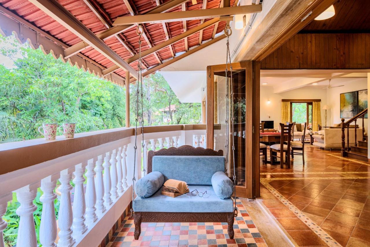 Saffronstays Windermere, - Luxury With Heated Pool, Projector And Indoor Games Villa