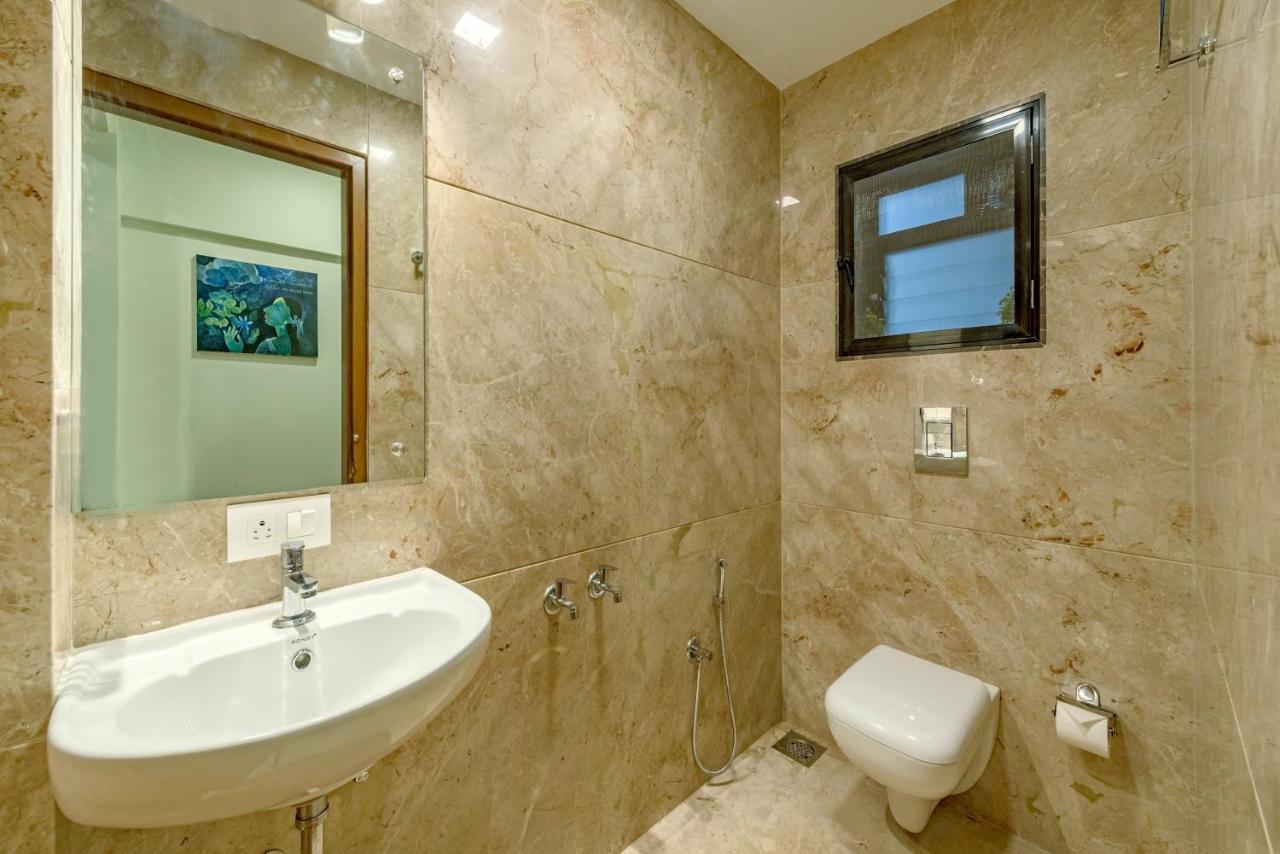 Saffronstays Windermere, - Luxury With Heated Pool, Projector And Indoor Games Lonavala