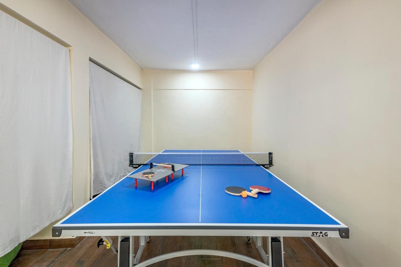 Saffronstays Windermere, - Luxury With Heated Pool, Projector And Indoor Games *