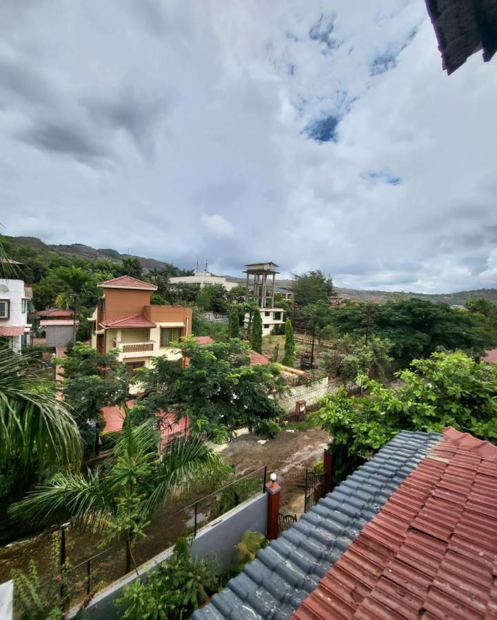 The Perfect Stays- Lal Mahal With Disco Pool Lonavala