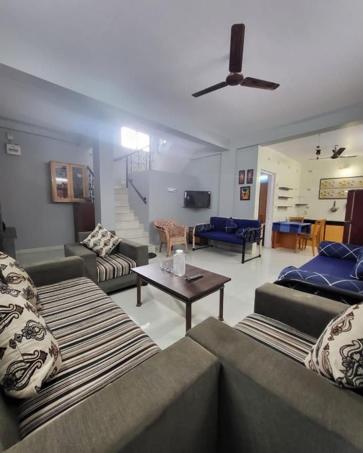 The Perfect Stays- Lal Mahal With Disco Pool Villa *