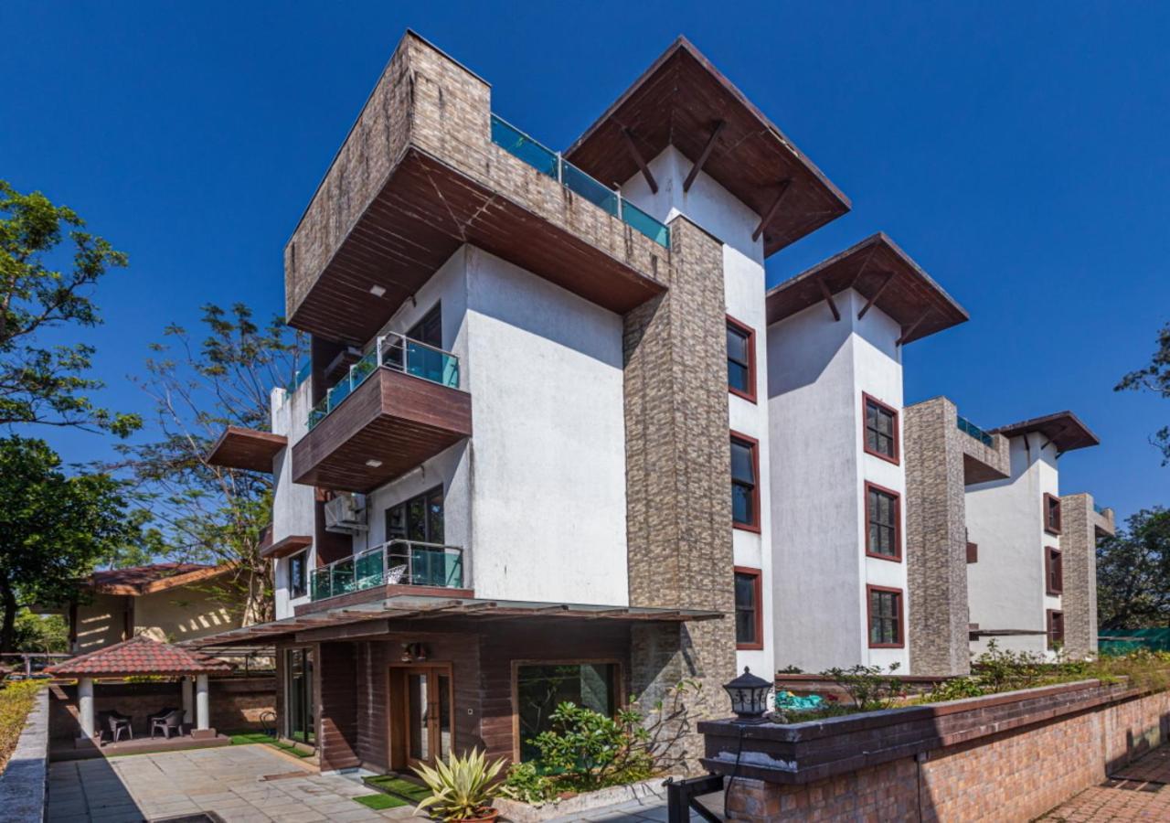 Villa Saffronstays Ebony,