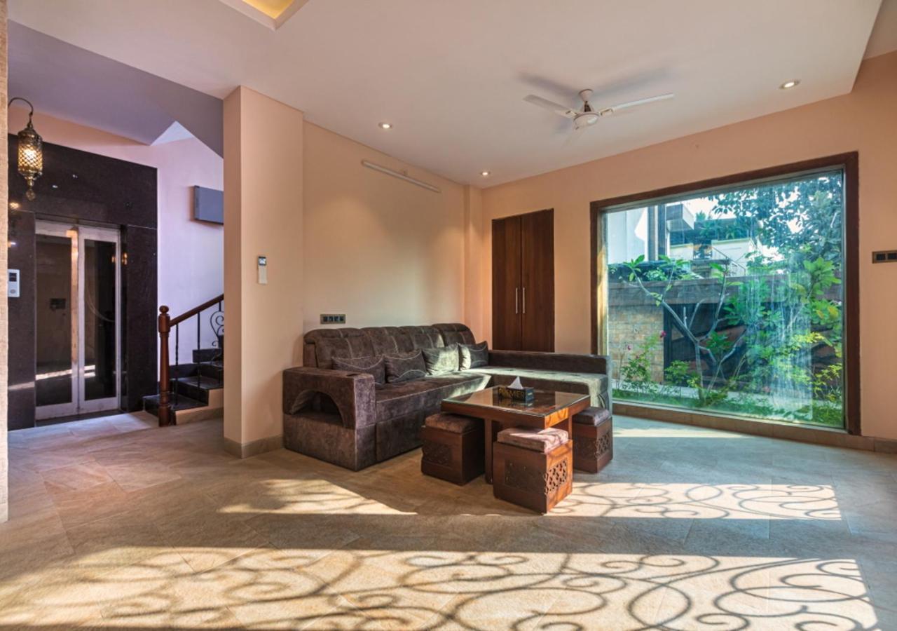 Saffronstays Ebony, Lonavala