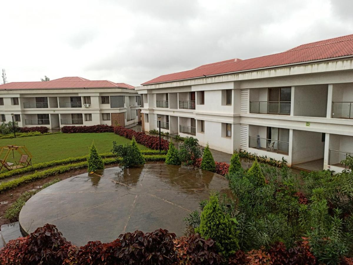 Parishreya * Lonavala