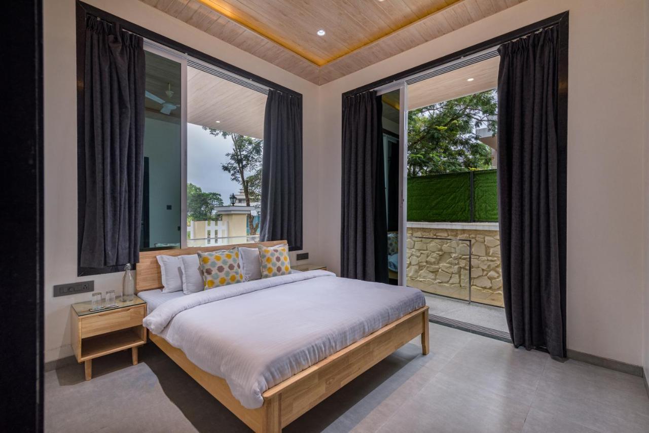 Saffronstays Le Reve - Party With Pool, Gazebo, Games And Steam Villa *