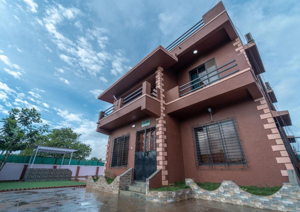 Chand 4bhk