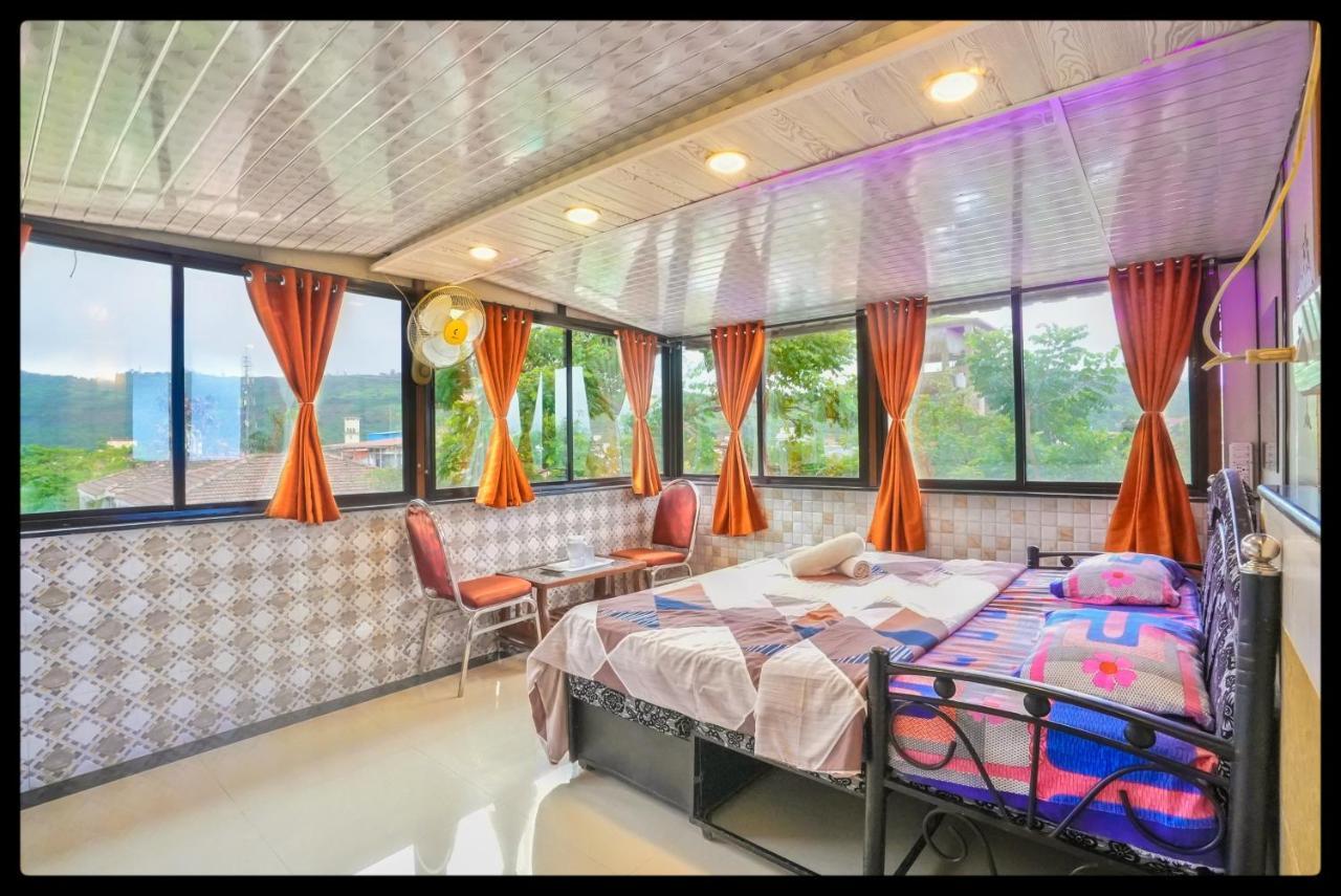 4bhk Mountain Majesty With Big Private Pool Ll In Villa Lonavala