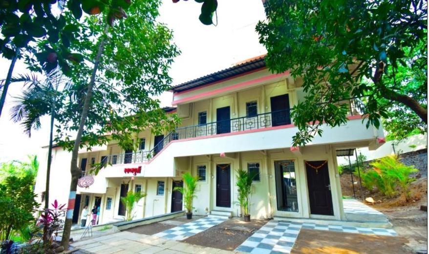 Swapnapurti Holiday Hotel Lonavala