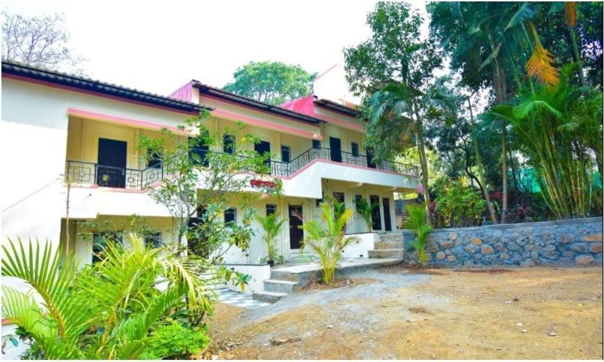 Swapnapurti Holiday Hotel 3*