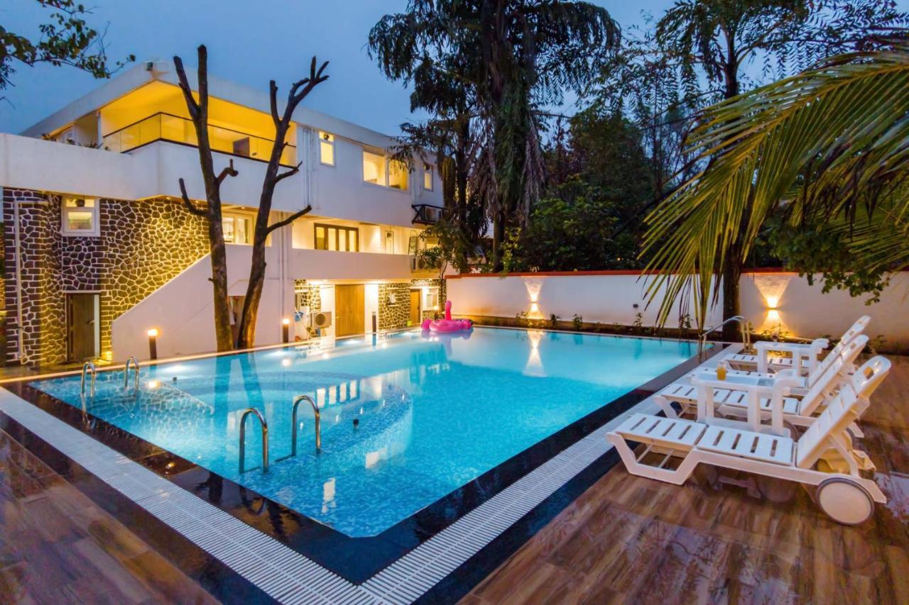 The Grey Medley: Mediterranean Oasis With Pool And Gazebo Lonavala