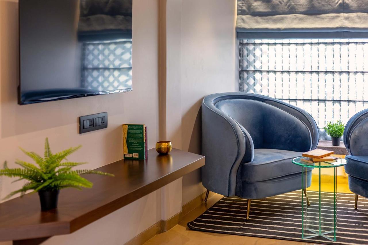 The Grey Medley: Mediterranean Oasis With Pool And Gazebo Villa Lonavala