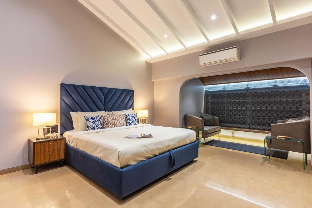The Grey Medley: Mediterranean Oasis With Pool And Gazebo Villa Lonavala