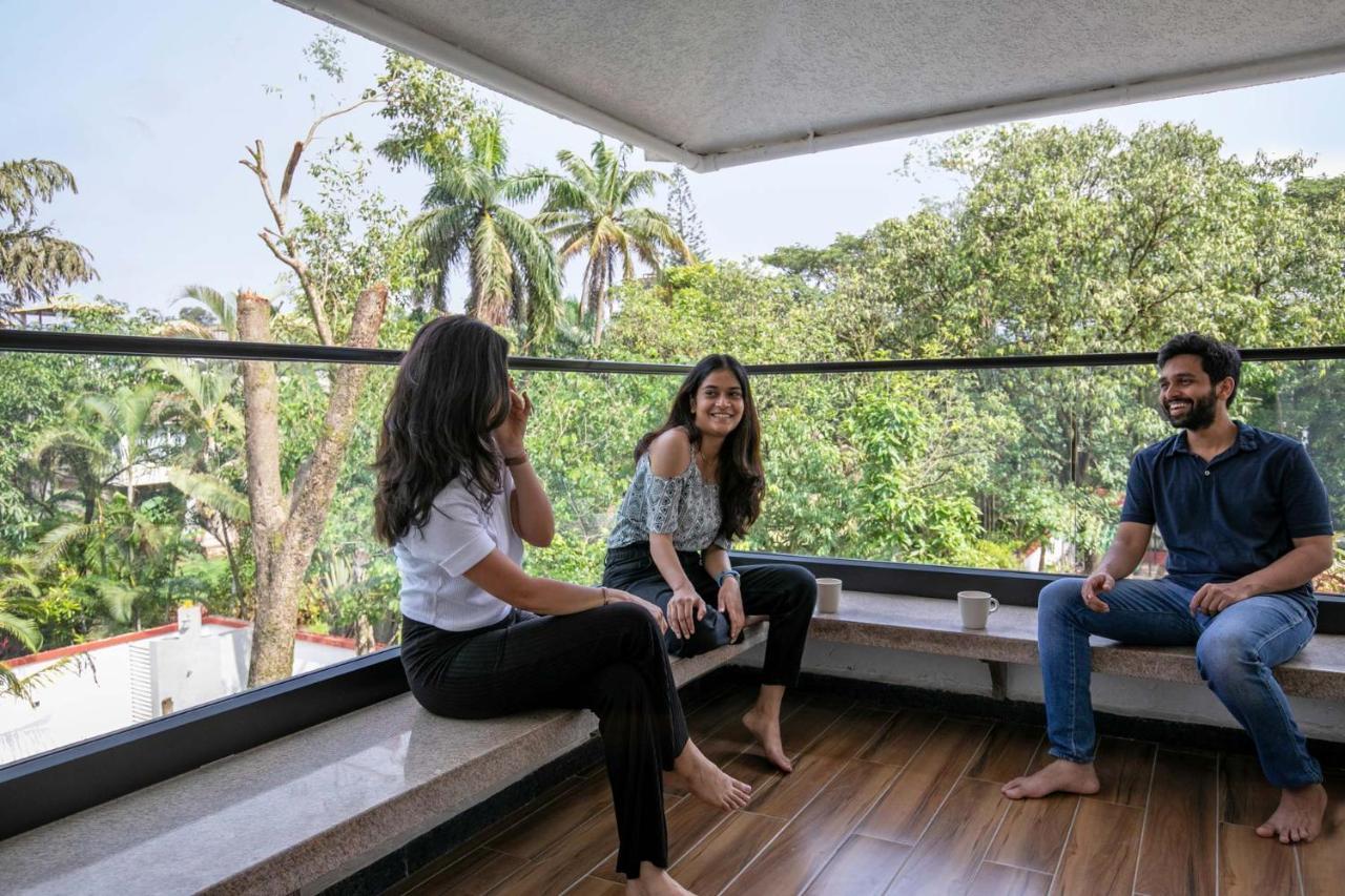 The Grey Medley: Mediterranean Oasis With Pool And Gazebo Lonavala