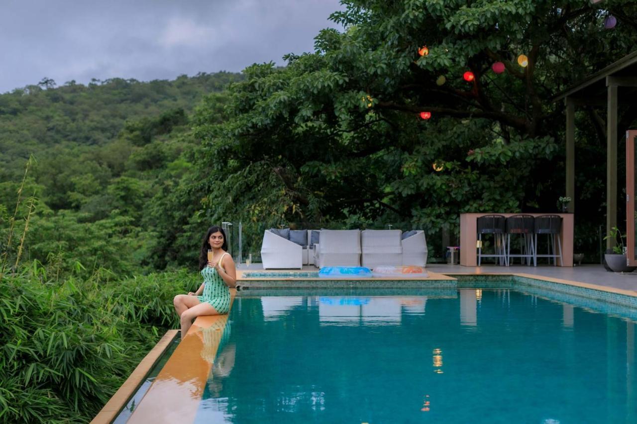 Villa Mawi Infinitty By Stayvista - A Lake-view With An Infinity Pool For A Luxurious *