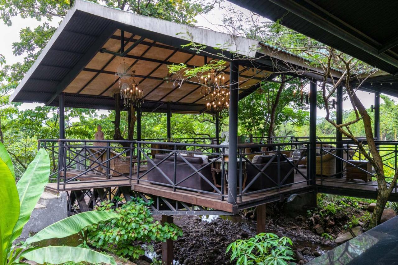 Villa Mawi Infinitty By Stayvista - A Lake-view With An Infinity Pool For A Luxurious
