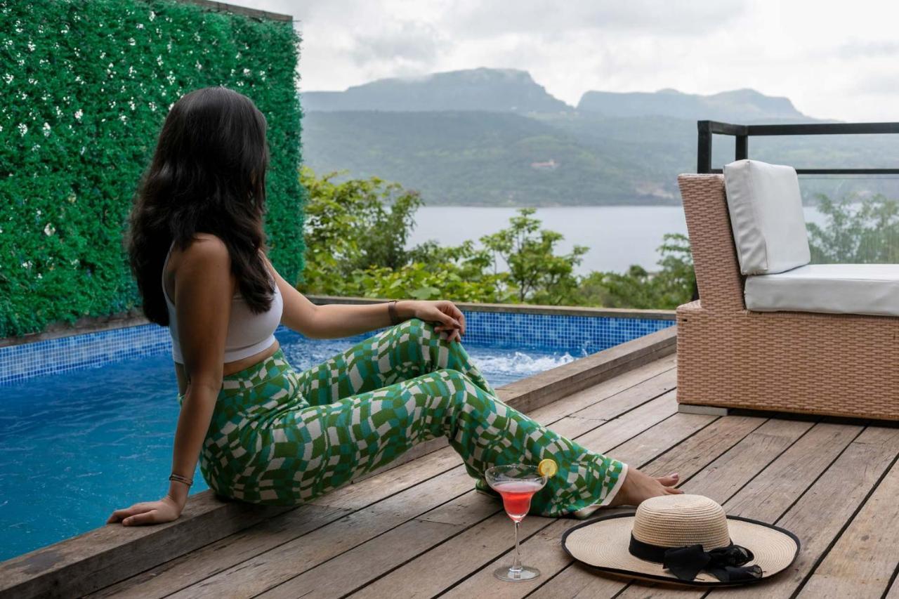 Villa Mawi Infinitty By Stayvista - A Lake-view With An Infinity Pool For A Luxurious Lonavala