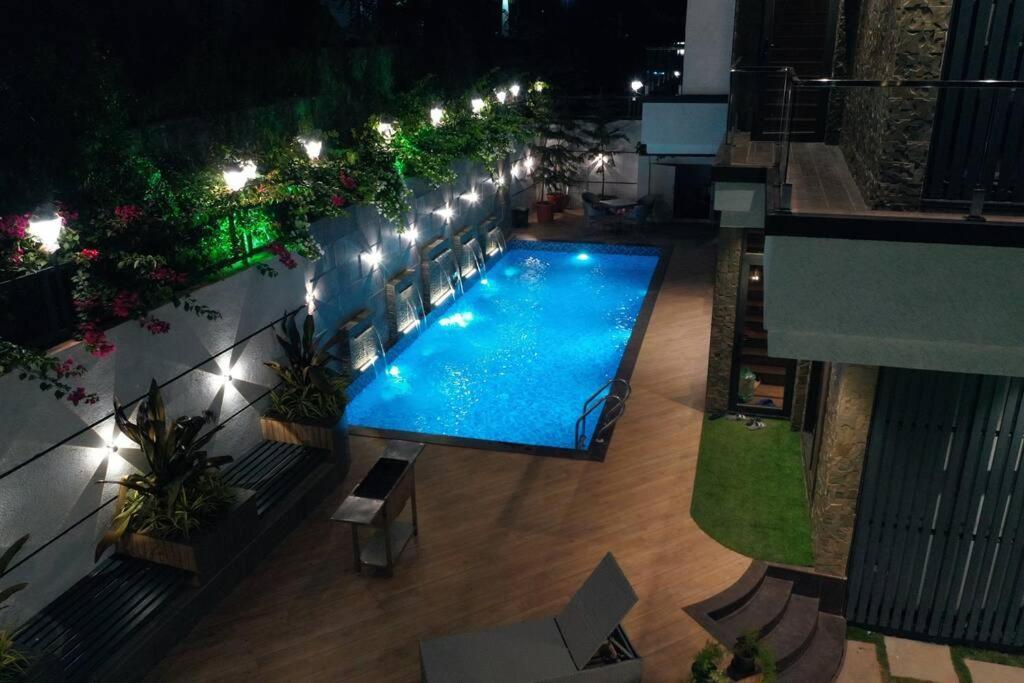 Villa 12bhk Pool Meadows-nest By The Rentalgram *