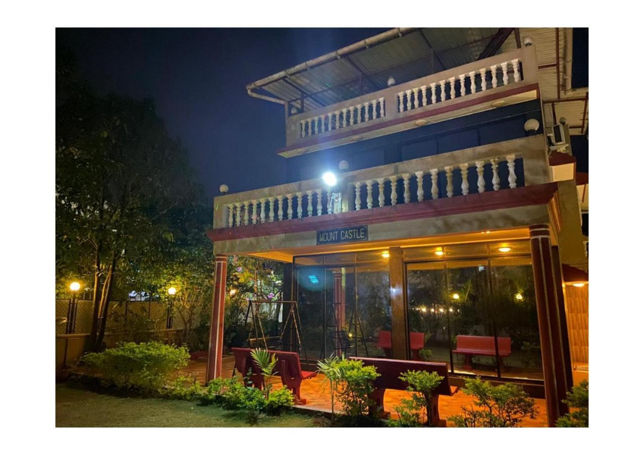 Villa Mount Castle 5bhk