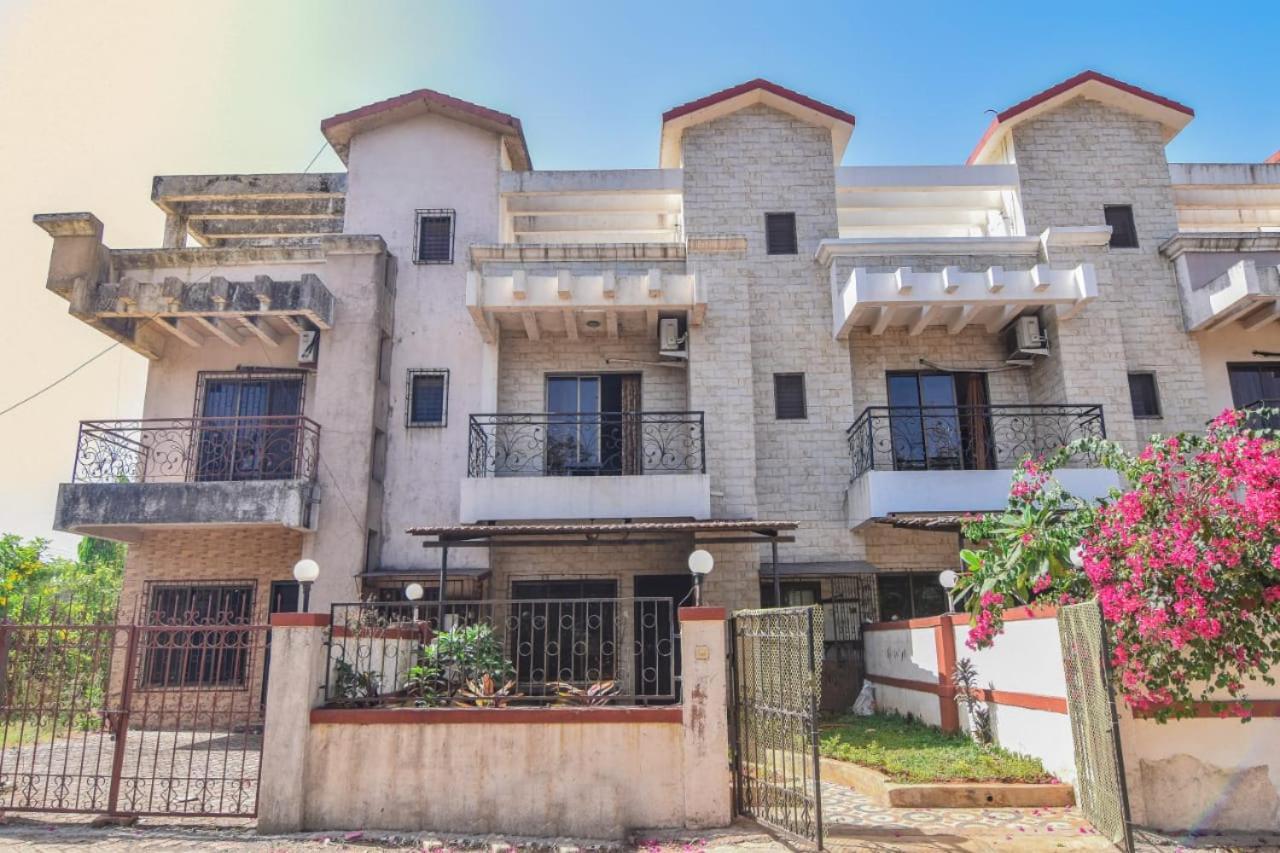 Villa Empyrean Stays-3bhk-ac-wifi-pool-bbq-sai Blessing Villa, *