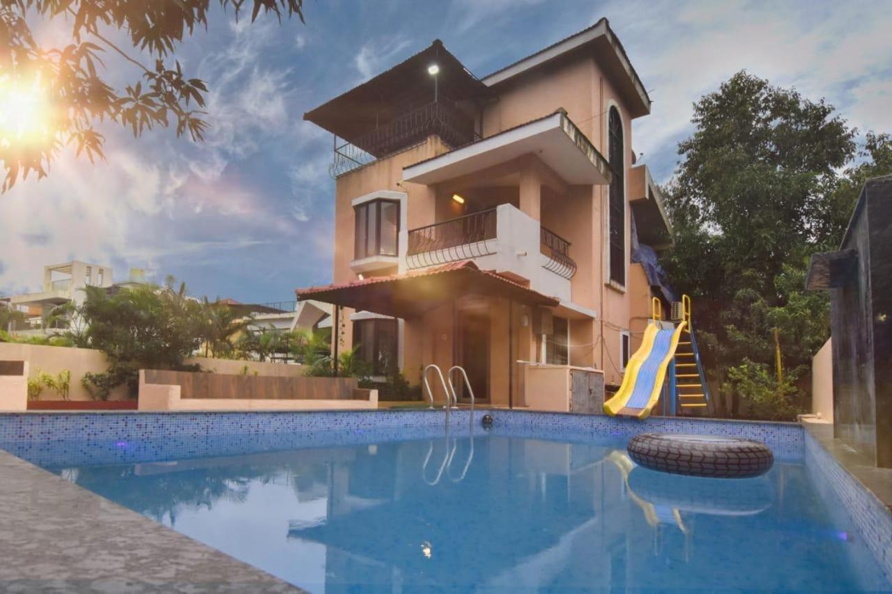 Villa Brownie
