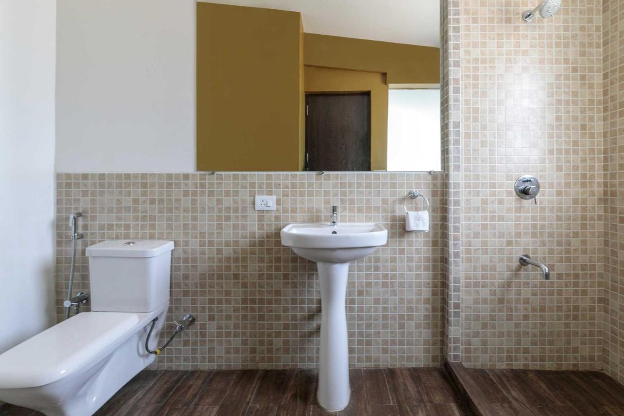Resort Stayvista's Shivom 2 - A Serene Escape With Views Of The Valley And
