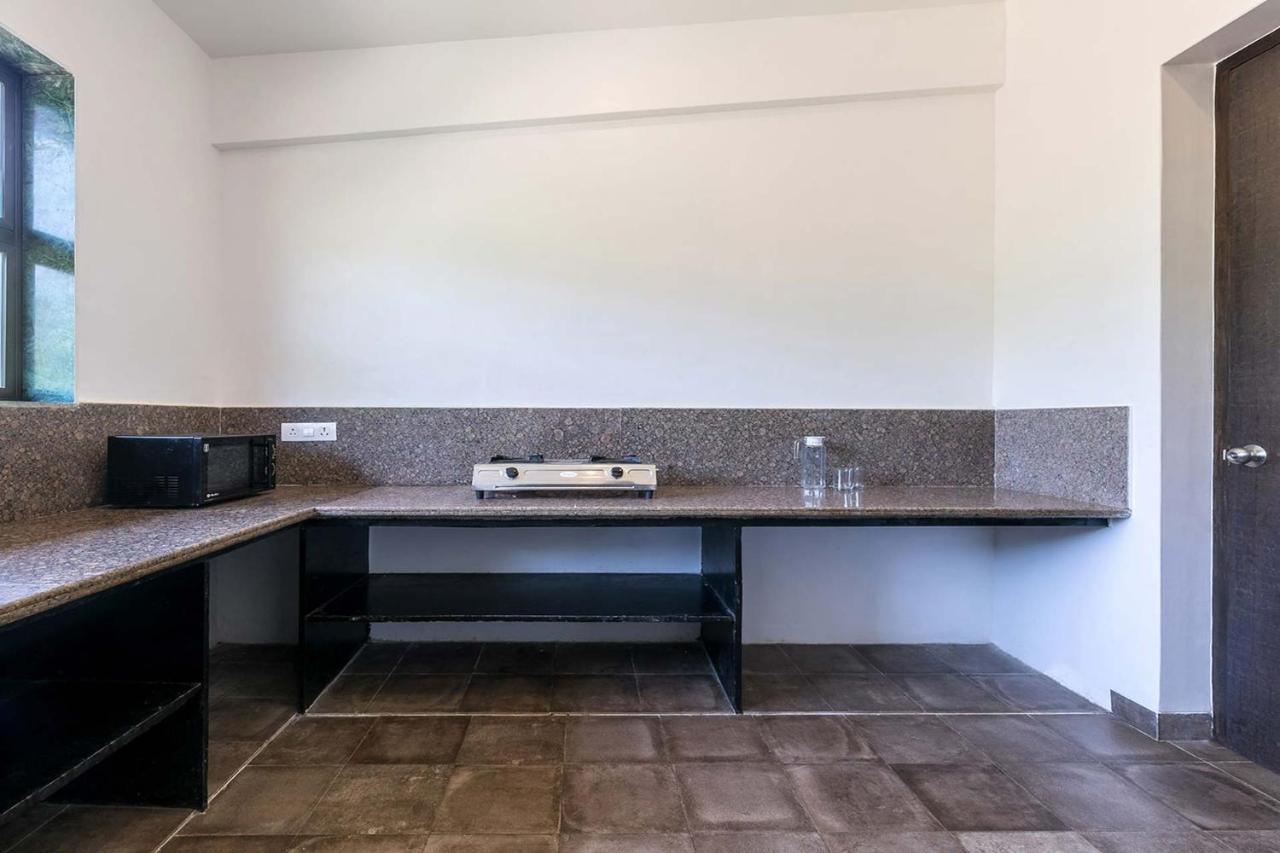 Stayvista's Shivom 2 - A Serene Escape With Views Of The Valley And *